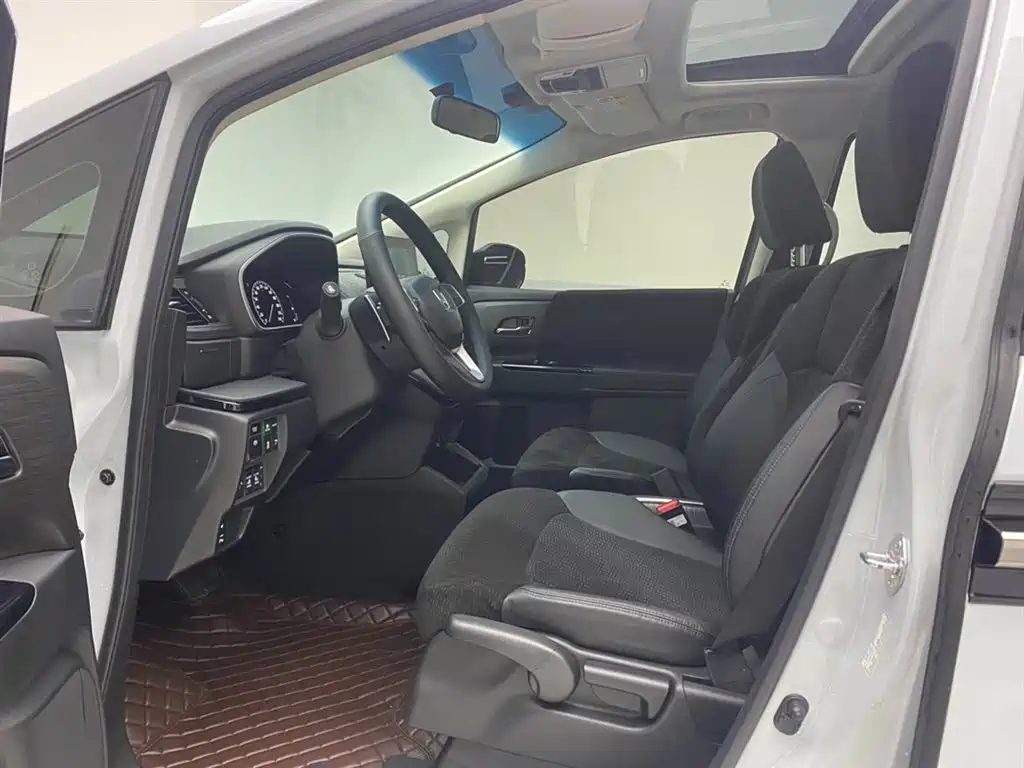 Honda Elysion 2025 2024 2.0L e:HEV Classic Edition