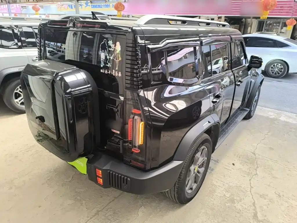 Jetour Traveler 2025 2024 2.0T 4WD Cross PRO Entertainment Edition