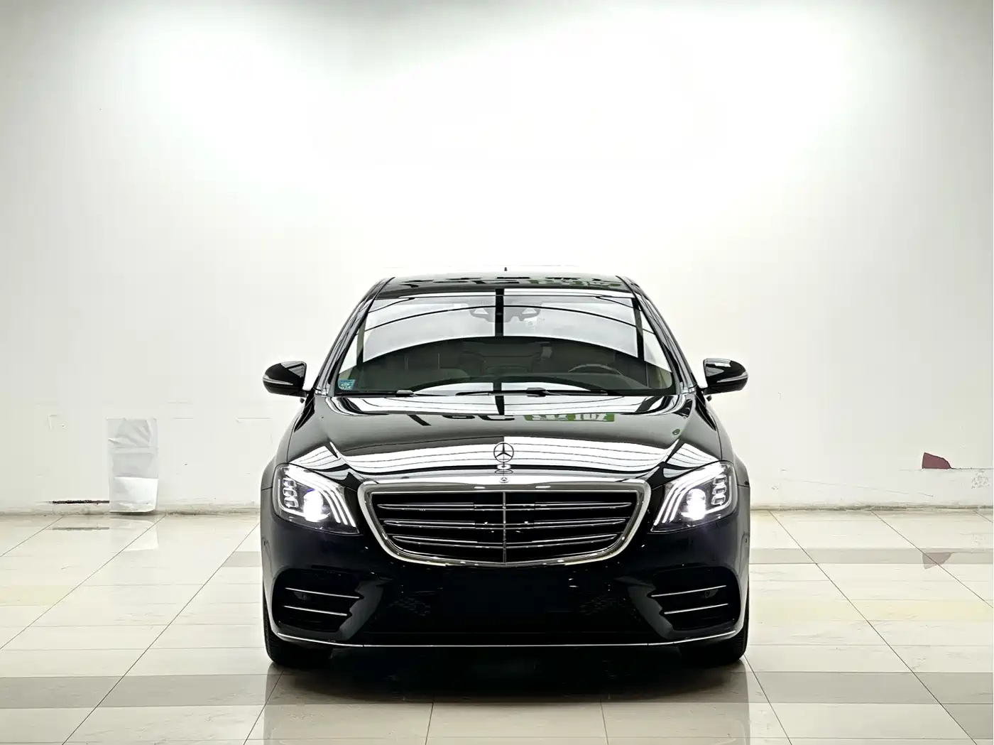 Mercedes-Benz S-Class 2017 S 320 L Business Upgrade Edition фото 2