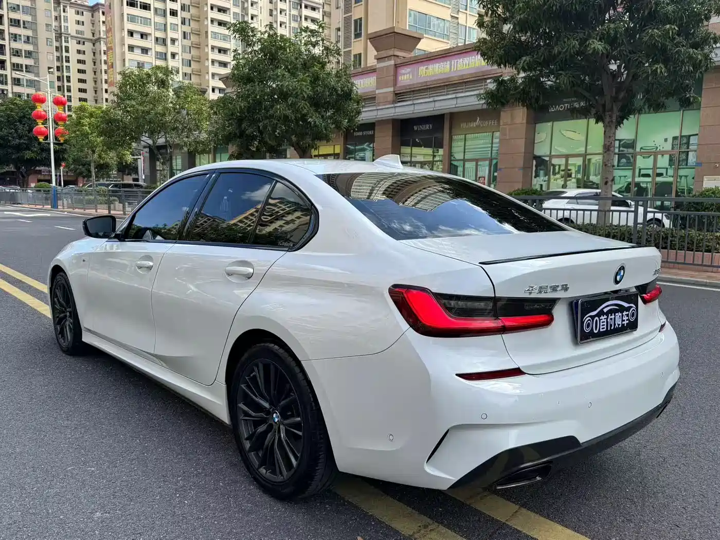 BMW 3 Series 2020 Facelift 325i M Sport Night Edition фото 6
