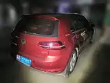 Фото 5 - Volkswagen Golf