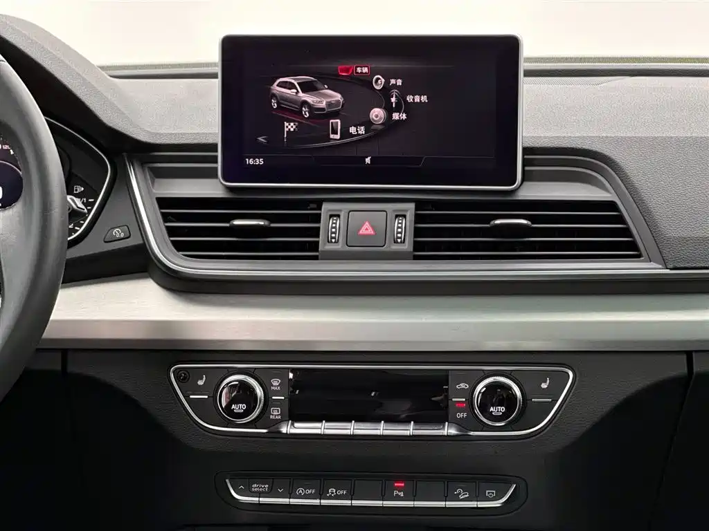 Audi Q5L 2018 40 TFSI Premium Fashion China VI фото 10