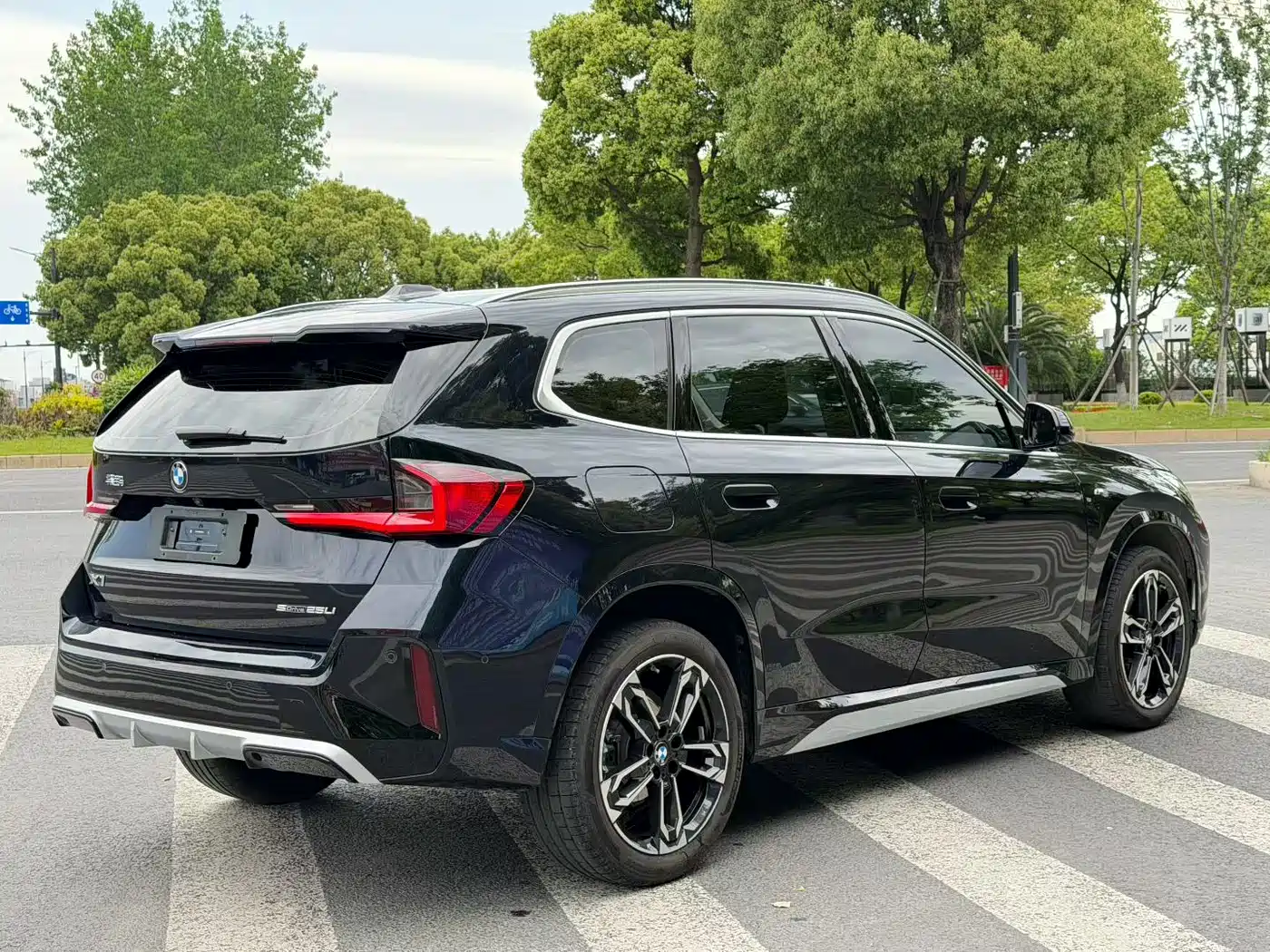 BMW X1 2023 sDrive25Li M Sport Package фото 5