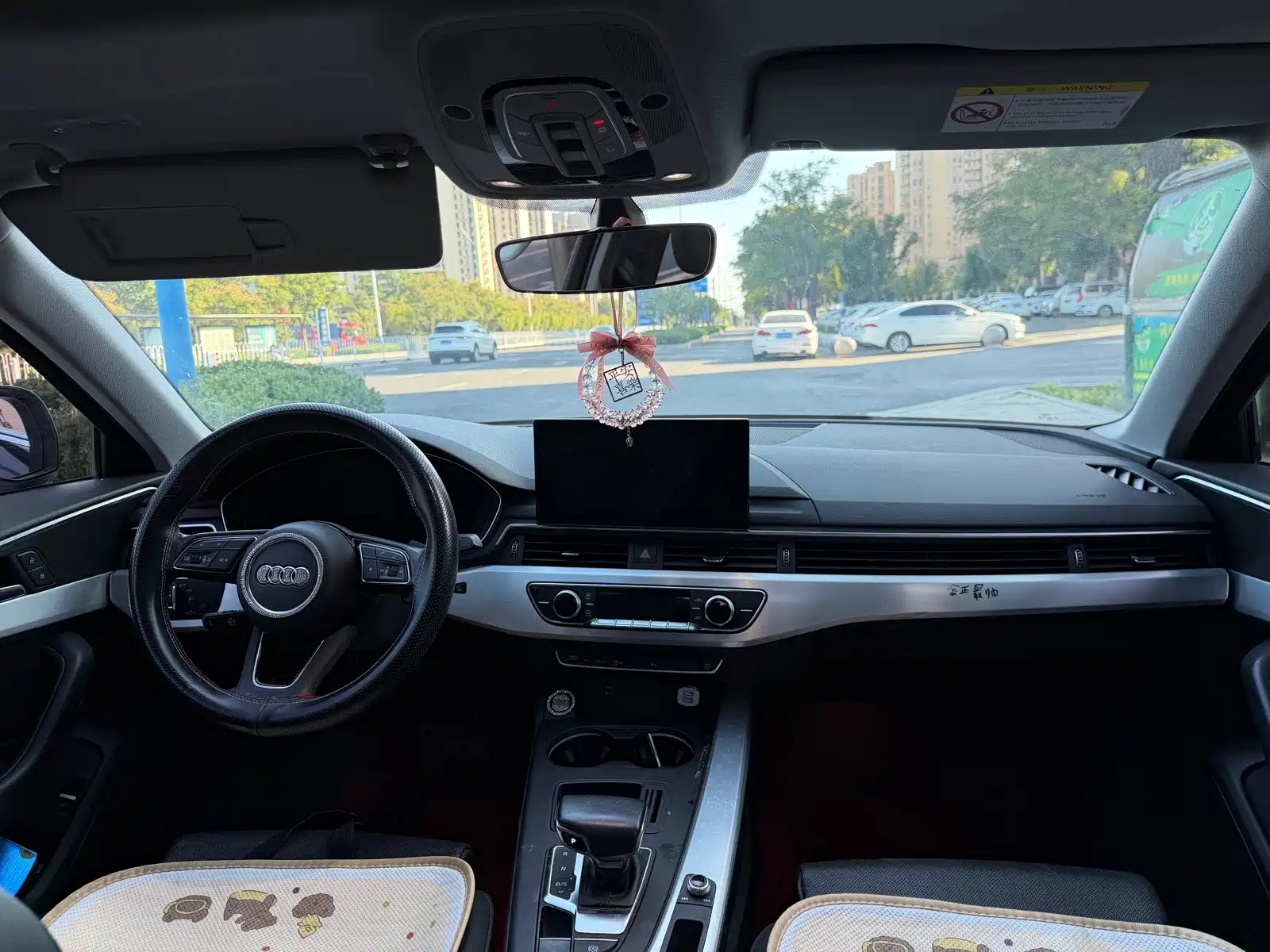 Фото 7 - Audi A4L