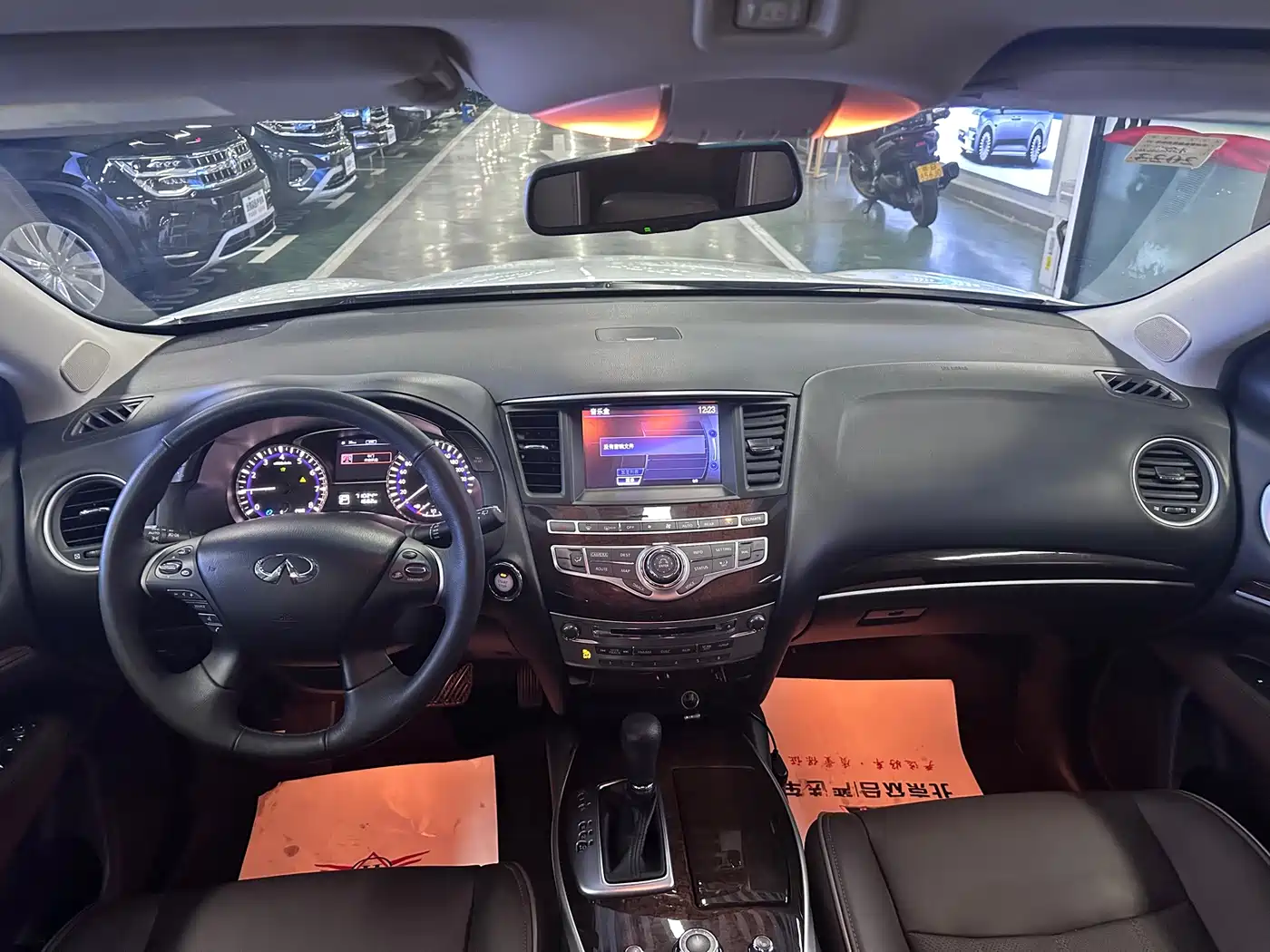 Infiniti QX60 (Import) 2015 2014 Model 2.5 S/C Hybrid 2WD Excellence Edition