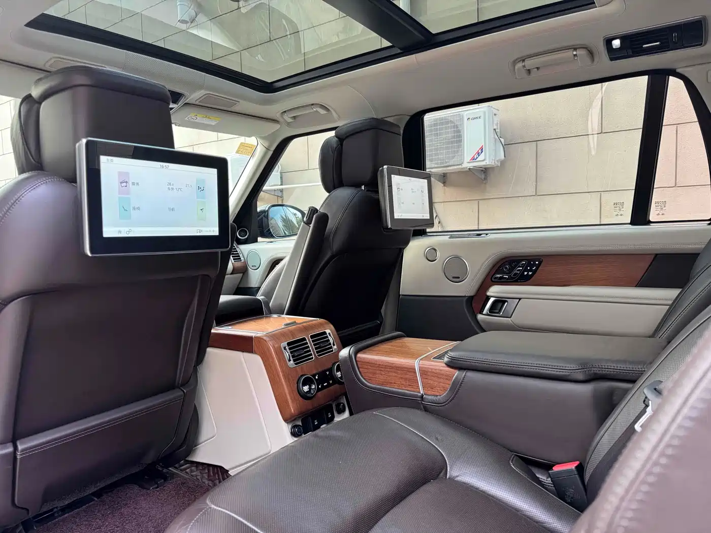 LAND ROVER RANGE ROVER