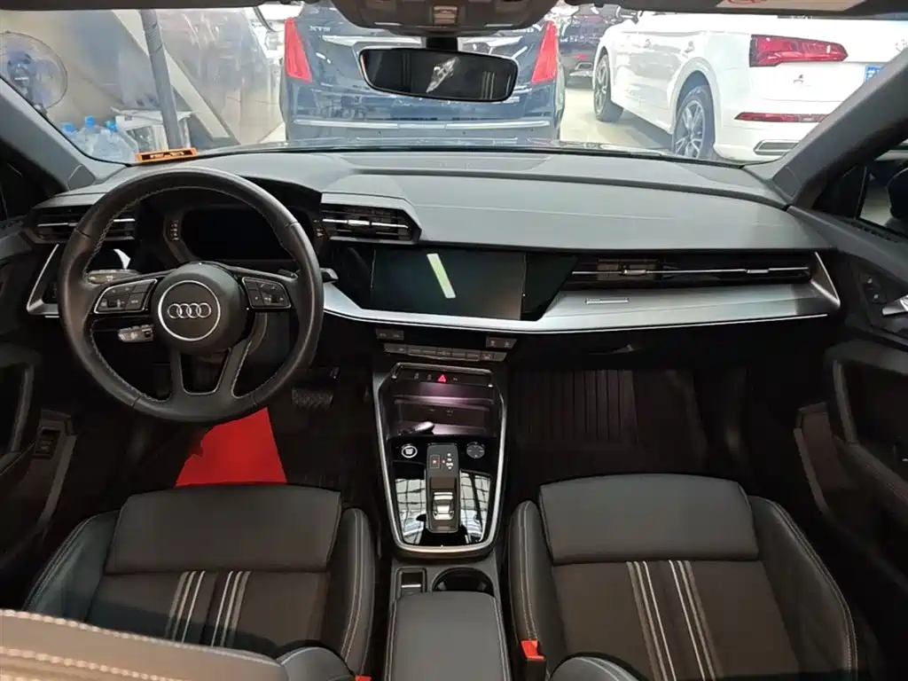Audi A3 2024 Model A3L Limousine 35 TFSI Fashion Sport фото 10