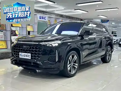 Audi Q6