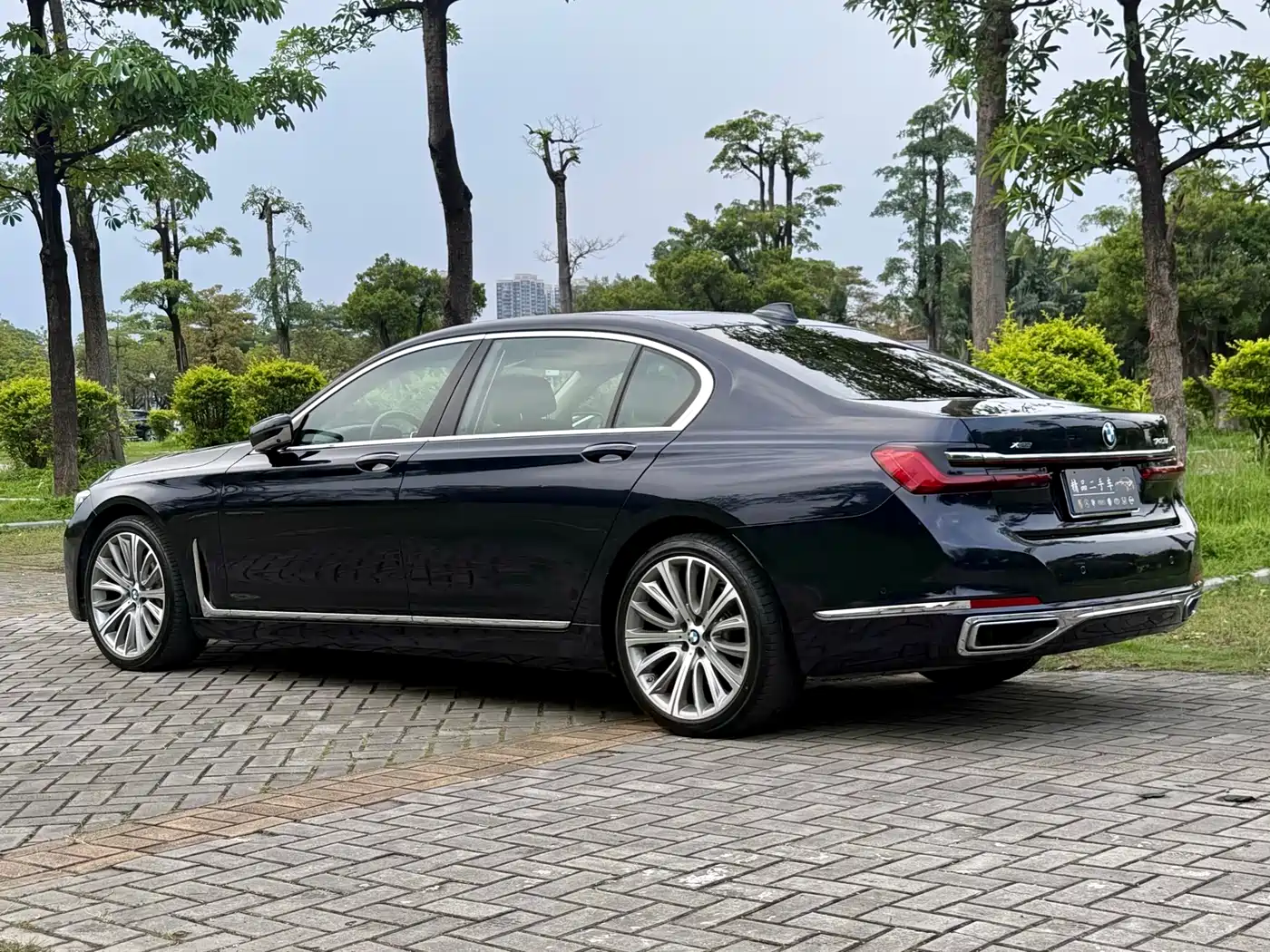 BMW 7 Series 2019 740Li Leading Luxury Package фото 25