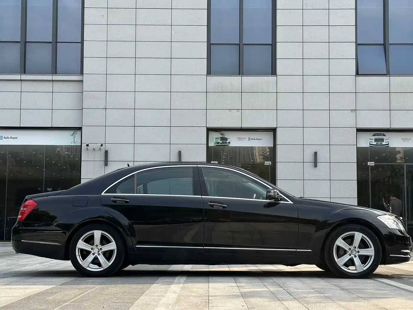 Mercedes-Benz S-Class 2010 S 300 L Premium фото 5