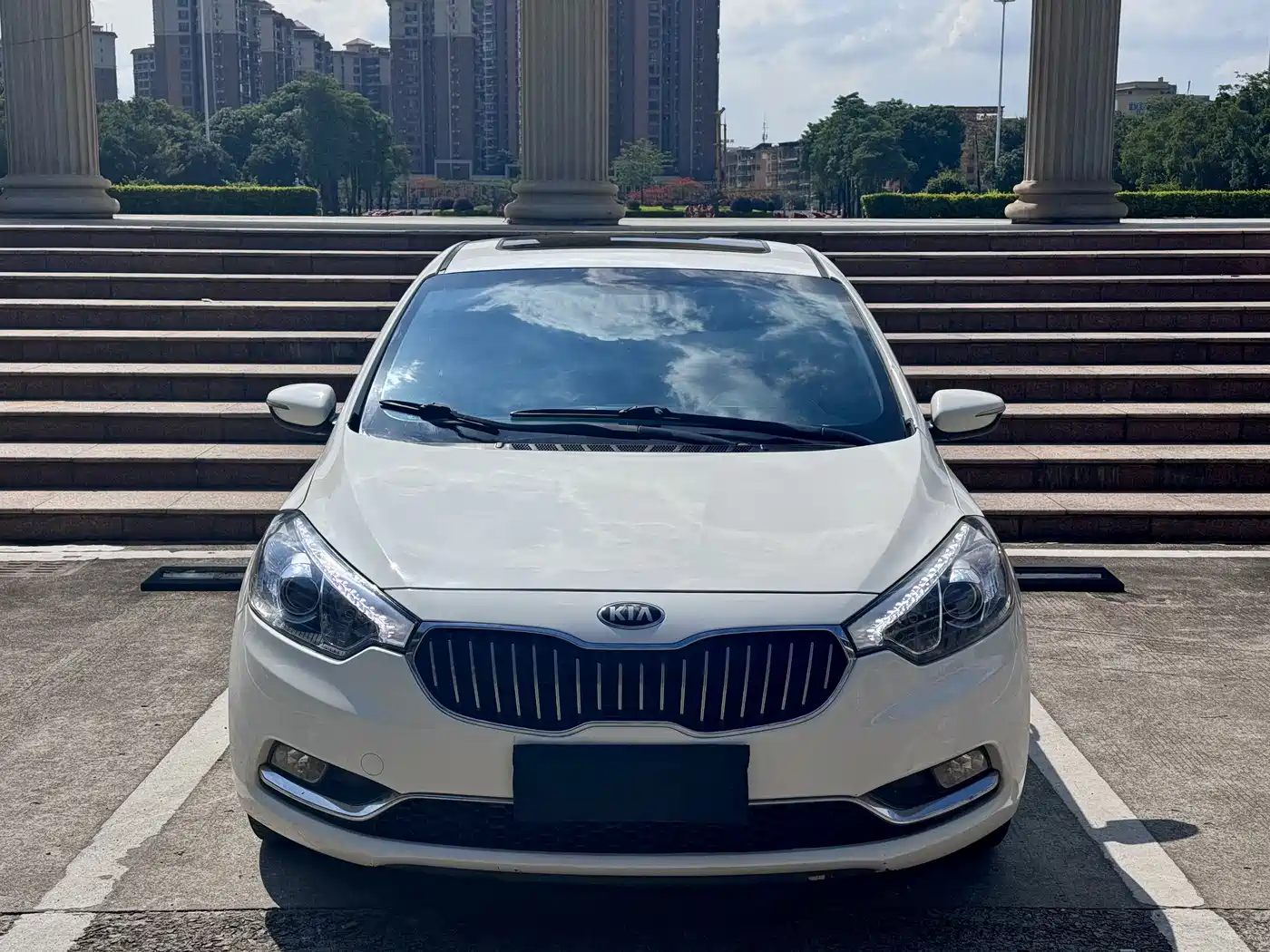 Kia K3 2013 1.6L Automatic DLX фото 3