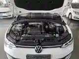 Photo 20 - Volkswagen Golf