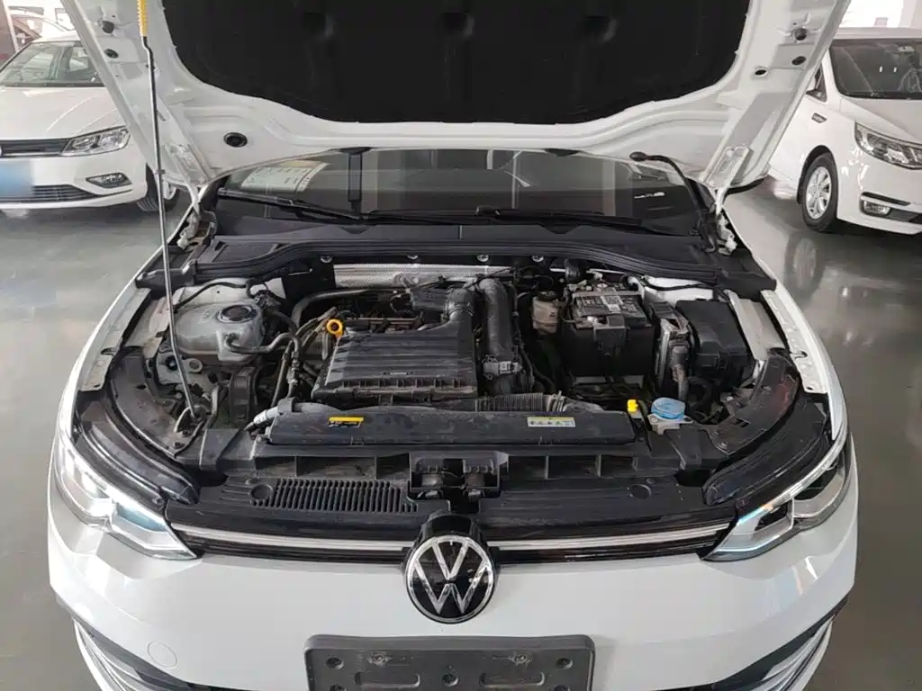 Photo 20 - Volkswagen Golf