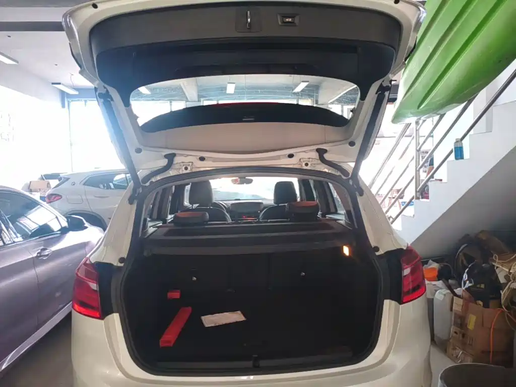 BMW 2 Series Touring 2019 2018 218i M Sport Package