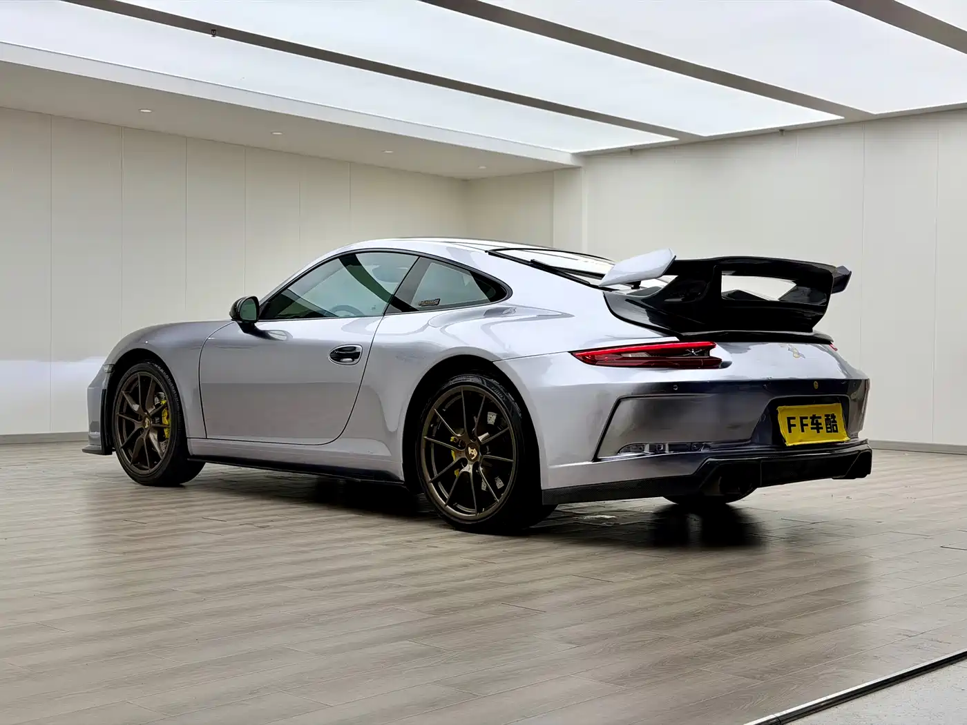 Porsche 911 2015 Carrera 3.4L Style Edition фото 5