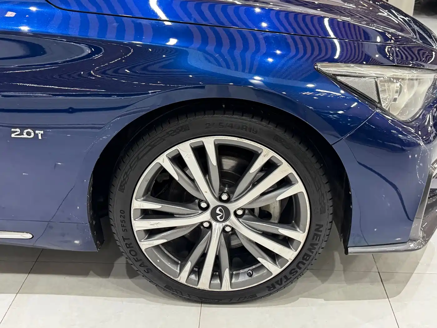 Фото 13 - Infiniti Q50L