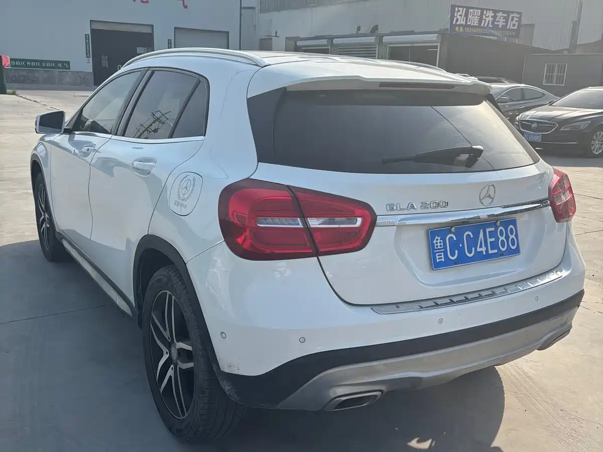 Mercedes-Benz GLA 2016 GLA 200 Fashion фото 7