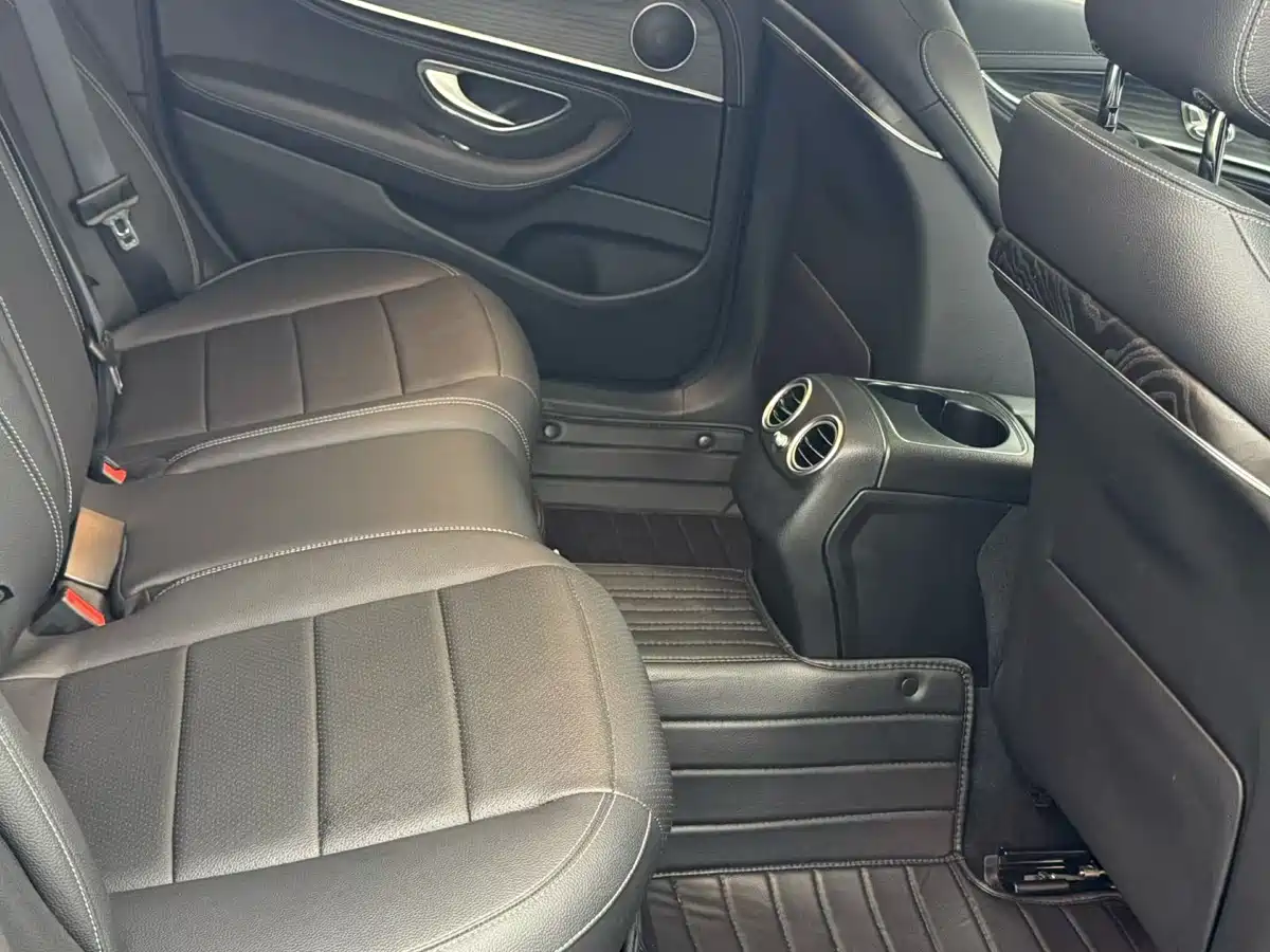 Mercedes-Benz E-Class 2020 Facelift E 260 L Sport фото 5