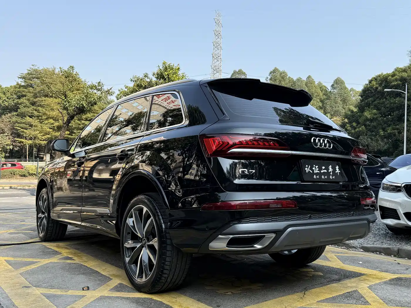 AUDI Q7