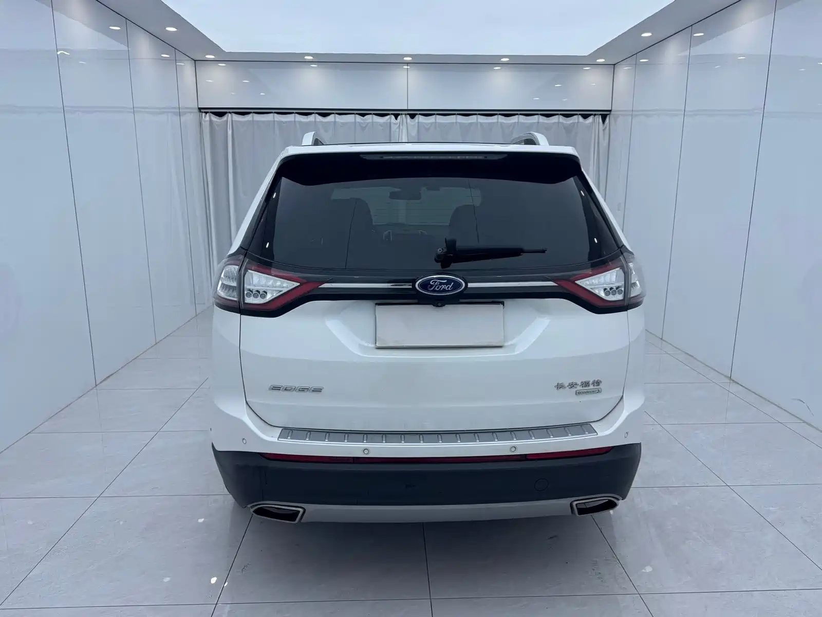 Фото 5 - Ford Edge