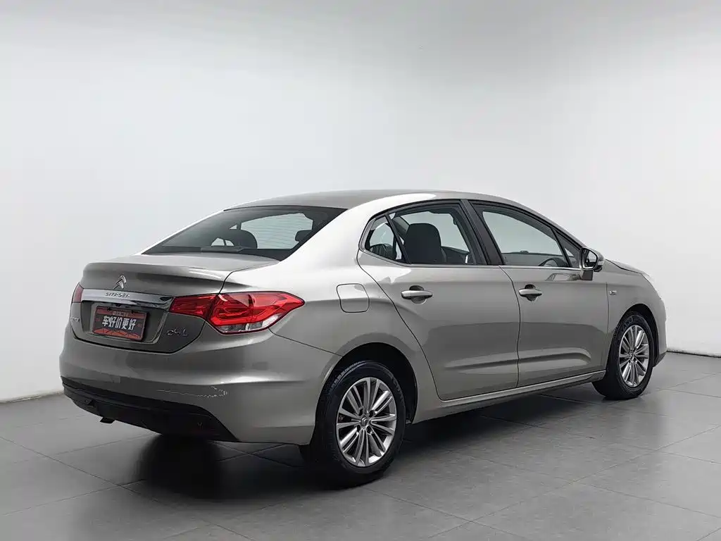 Photo 2 - Citroën C4L