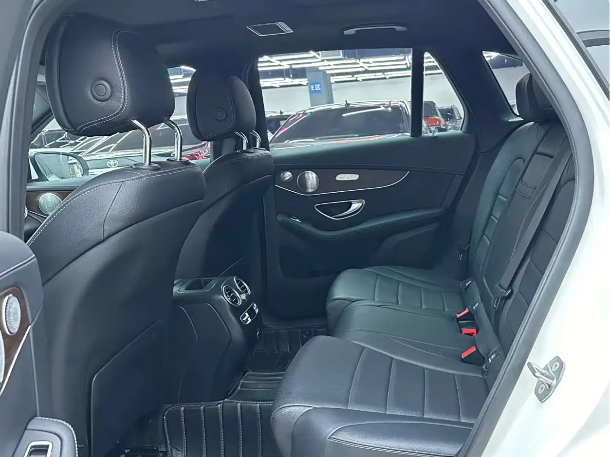 Mercedes-Benz GLC 2021 GLC 300 L 4MATIC Luxury фото 6