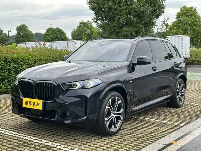 BMW X5 2026 Facelift xDrive 40Li M Sport Shadowline Package