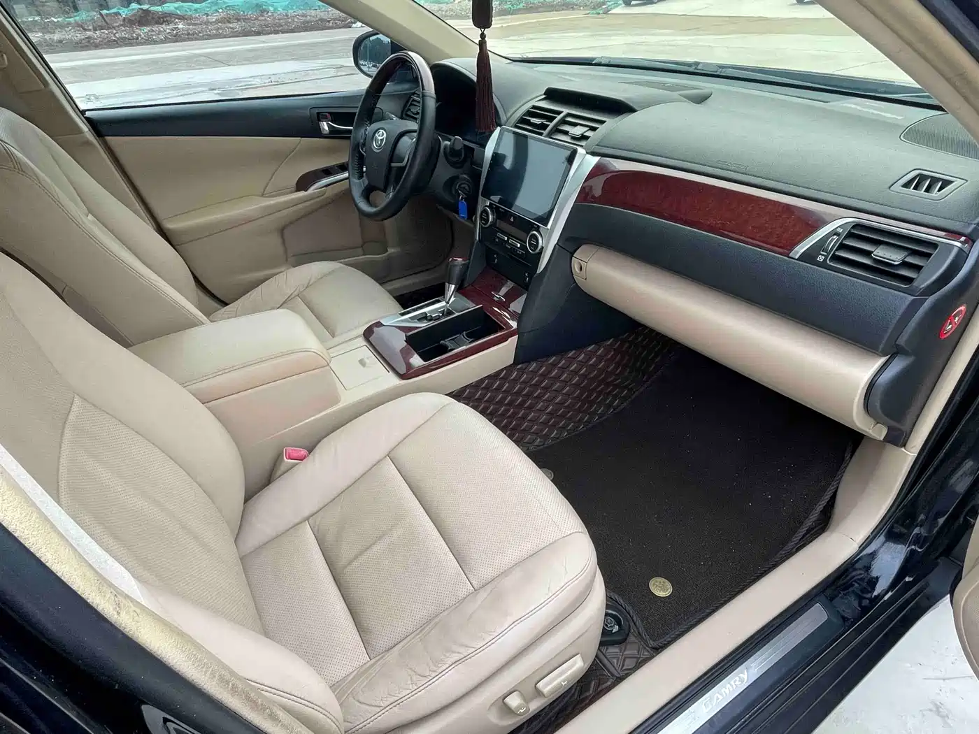 Toyota Camry 2013 2.0G Comfort фото 8