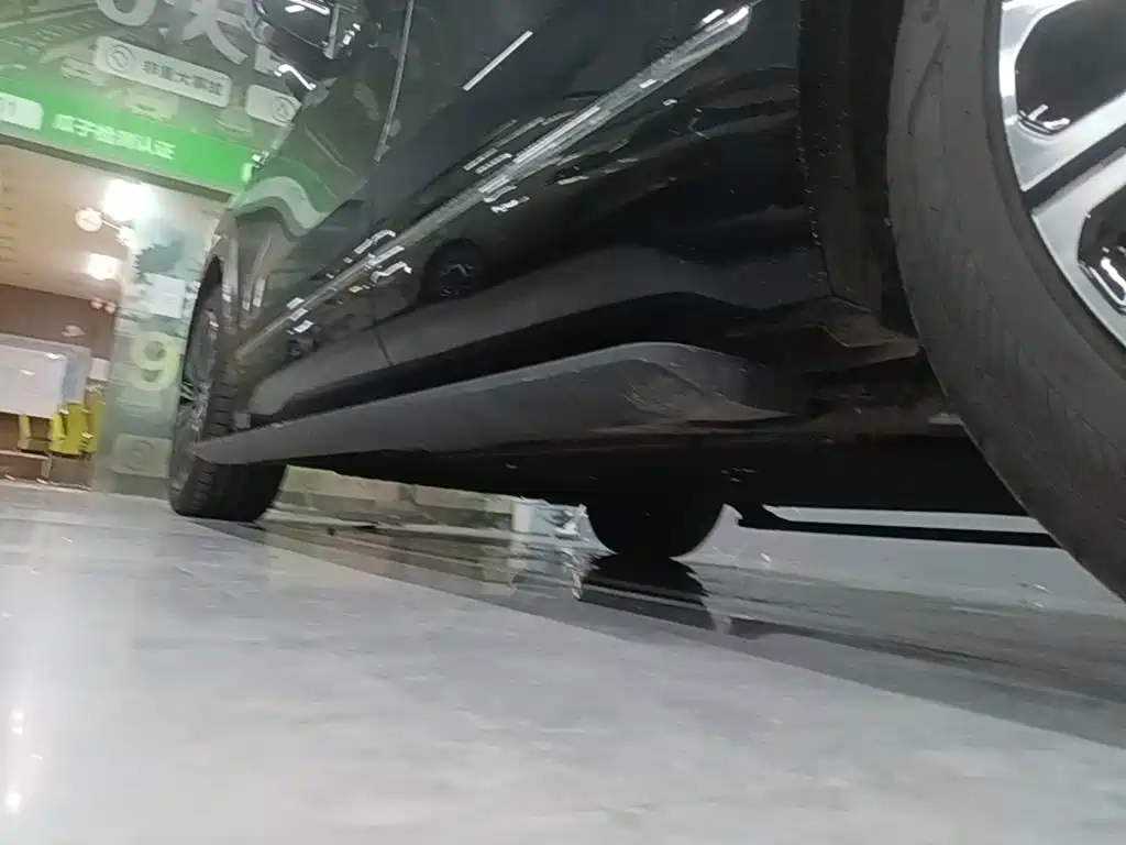 Geely Galaxy Galaxy M9 2025 2025 Base Model