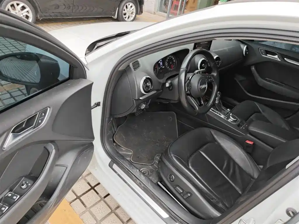 Audi A3 2019 Limousine 35 TFSI Style China V фото 16