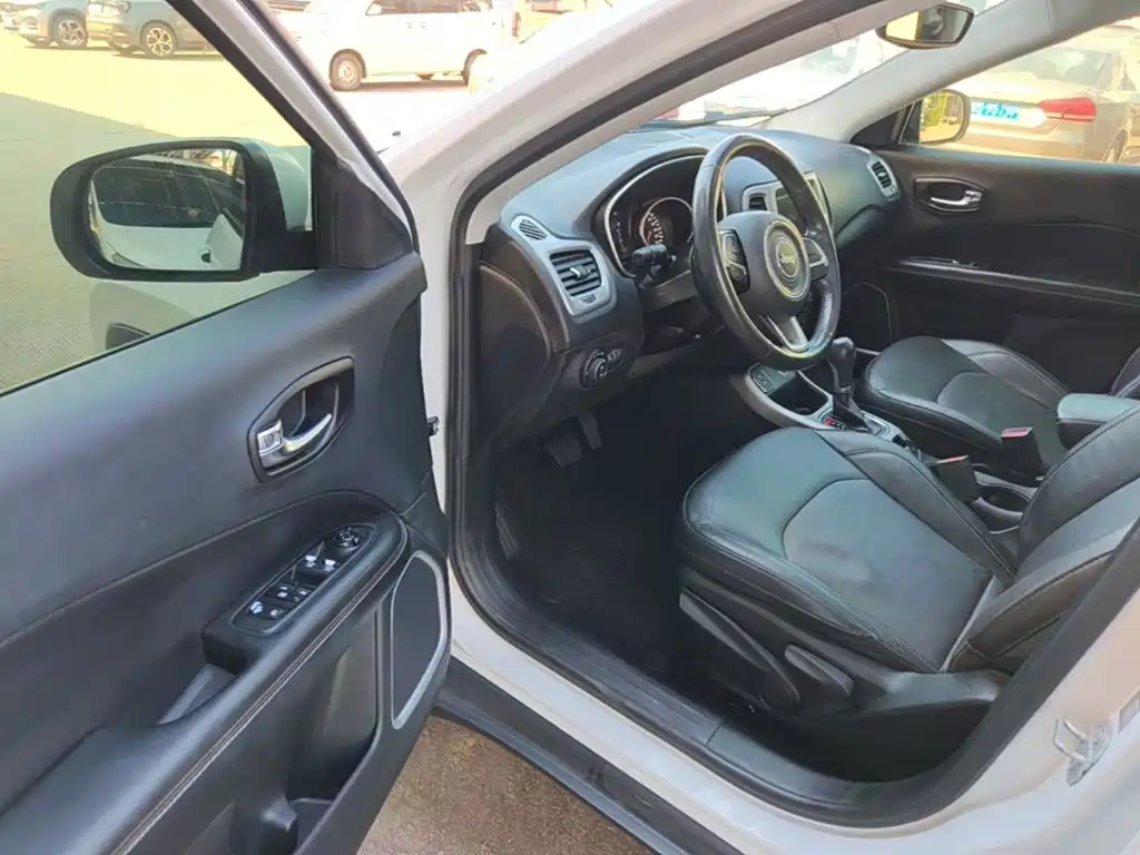 Jeep Compass 2017 2017 200T Automatic Family Edition
