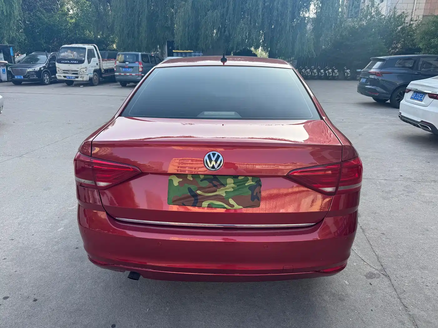 Volkswagen Lavida 2017 1.6L Automatic Comfort Edition фото 5
