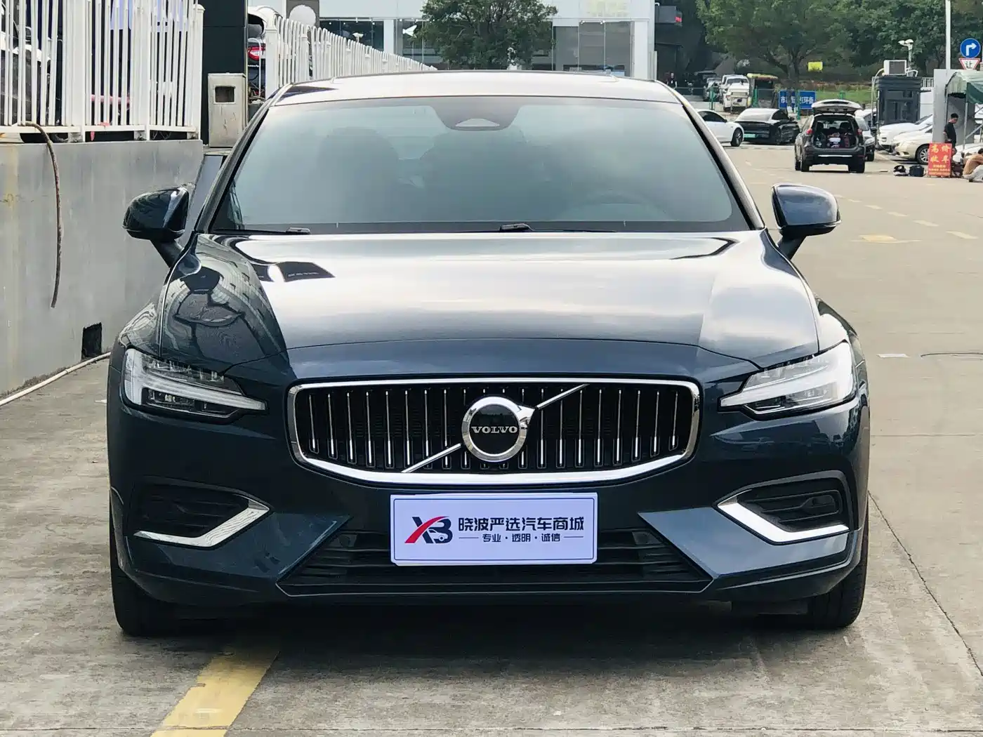 Volvo S60 2025 B4 Smart Luxury Edition фото 3
