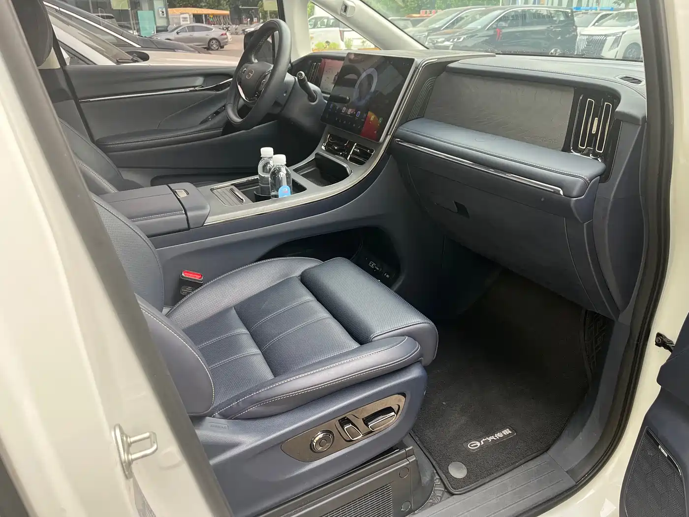 GAC Trumpchi Trumpchi Xiangwang M8 2025 Model QianKun Series Ultra First Class фото 11