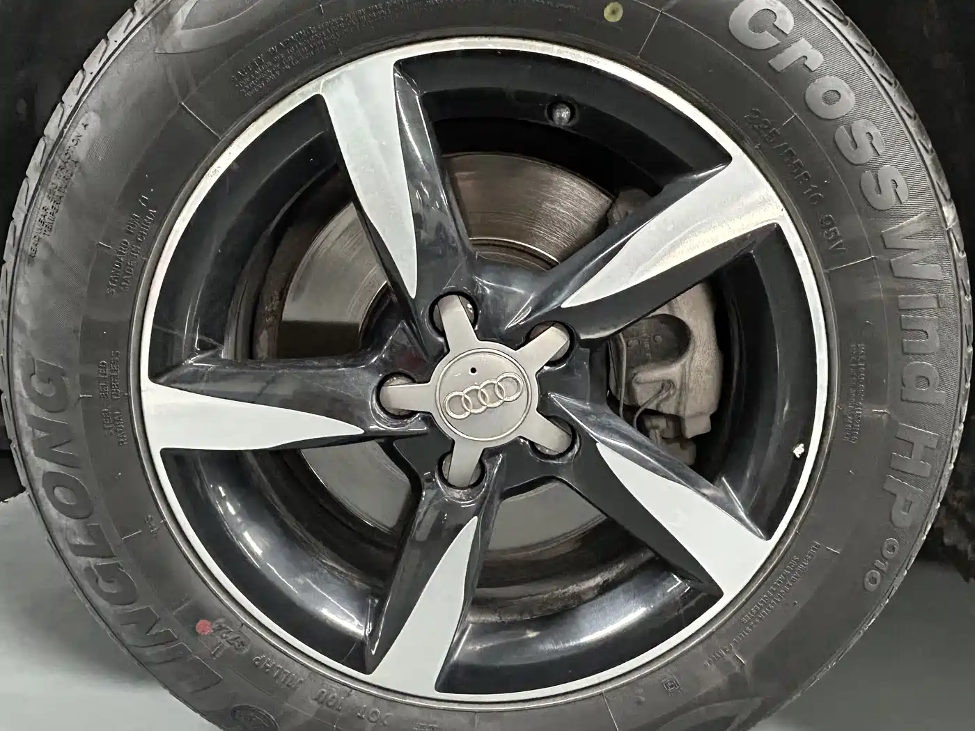 Audi A4L 2015 30 TFSI Auto Comfort фото 9