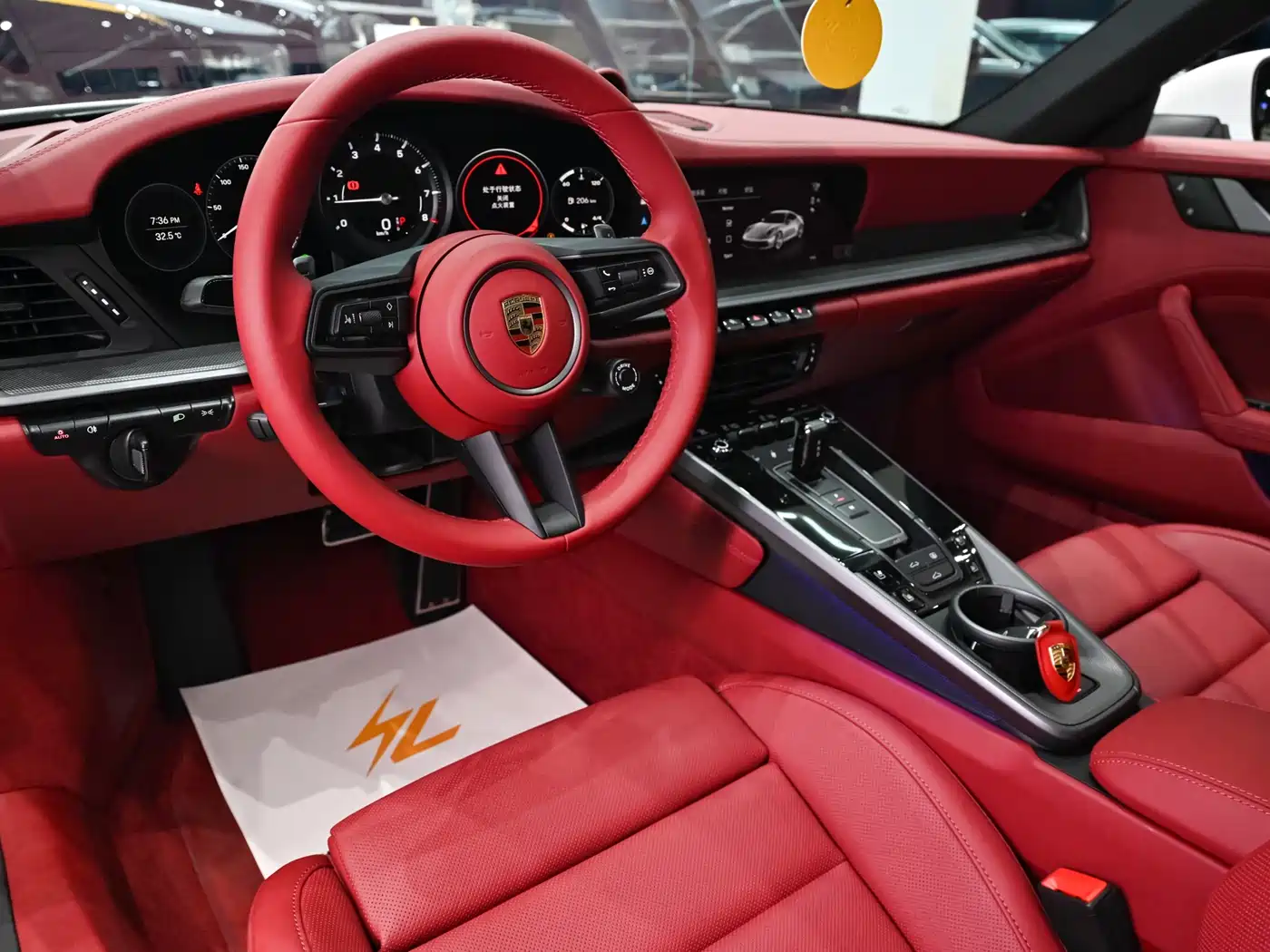 Porsche 911 2023 Carrera 3.0T фото 9