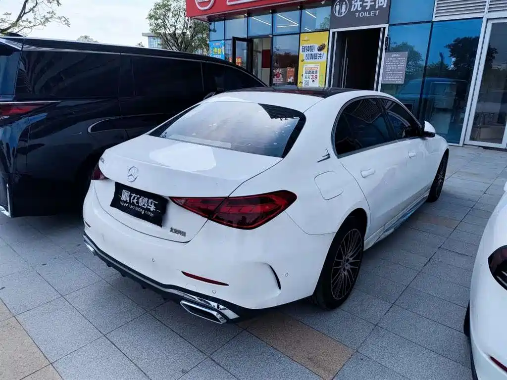 Фото 5 - Mercedes-Benz C-Class