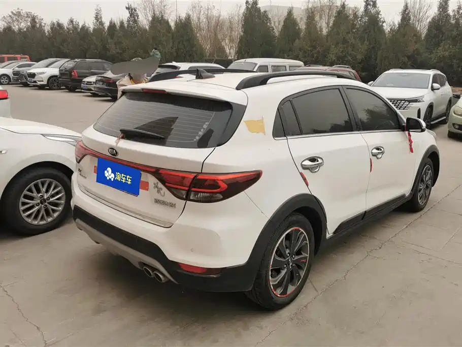 KIA KX CROSS