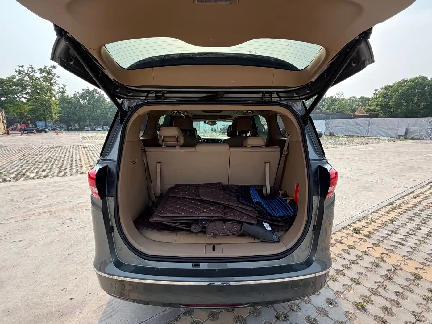 Buick GL8 2017 ES 28T Luxury China V фото 21
