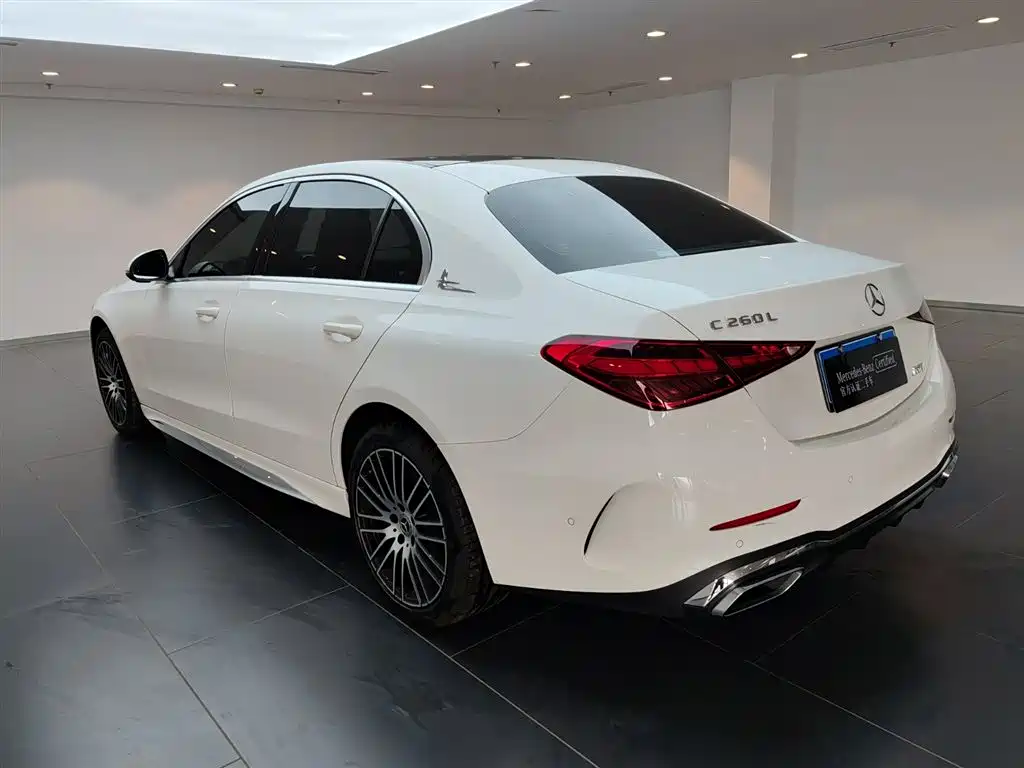 Mercedes-Benz C-Class 2024 C 260 L Sport фото 5