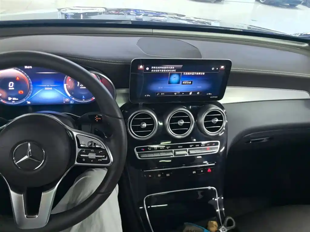 Mercedes-Benz GLC 2020 Facelift GLC 260 L 4MATIC Luxury фото 10