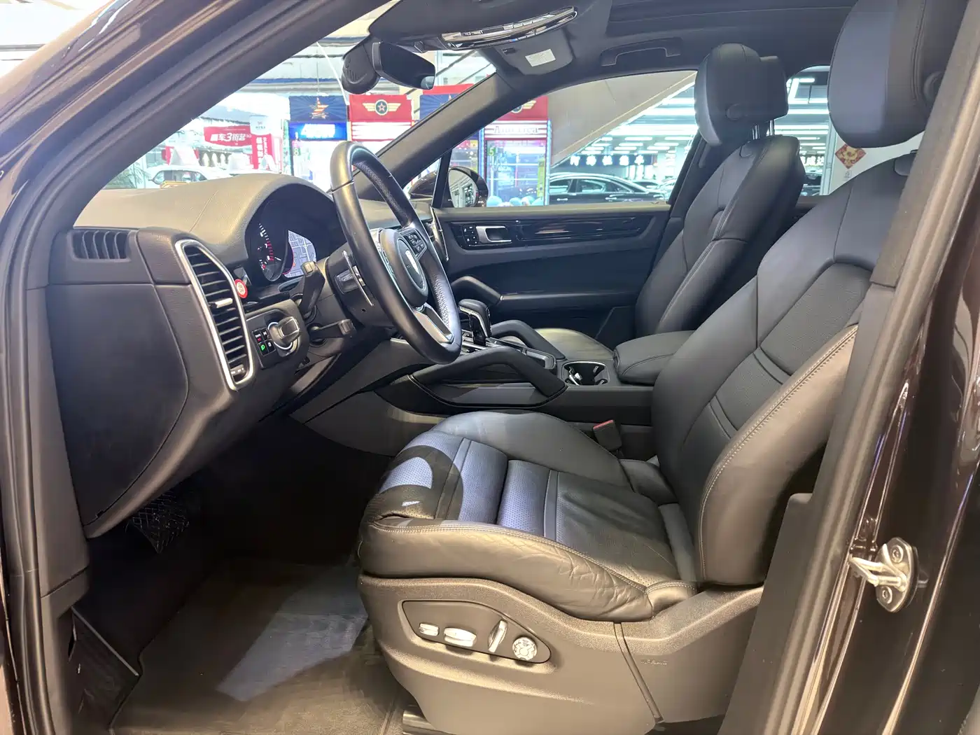 Porsche Cayenne 2019 Cayenne 3.0T фото 7