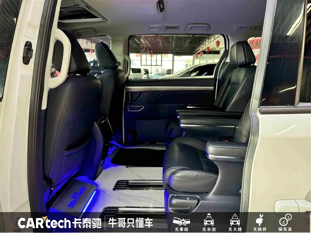 GAC Trumpchi Trumpchi M8 2023 Leading Series 390T Premium Edition фото 24
