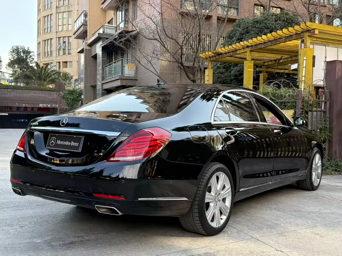 Mercedes-Benz S-Class 2017 S 400 L фото 4