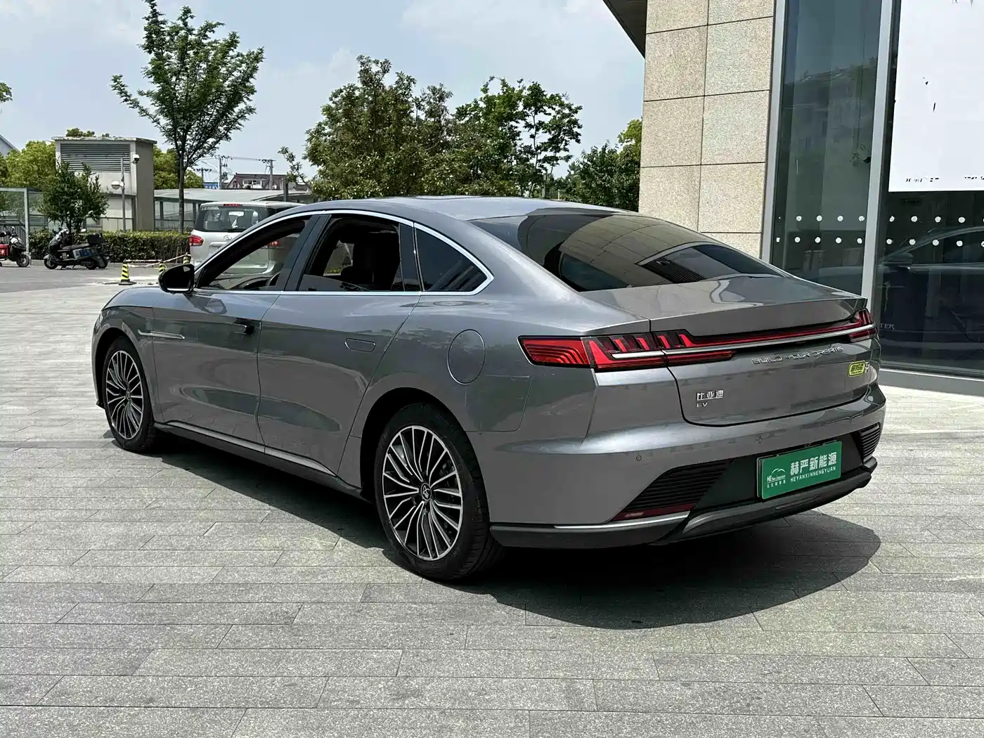 BYD Han 2020 EV Extended Range Luxury фото 7