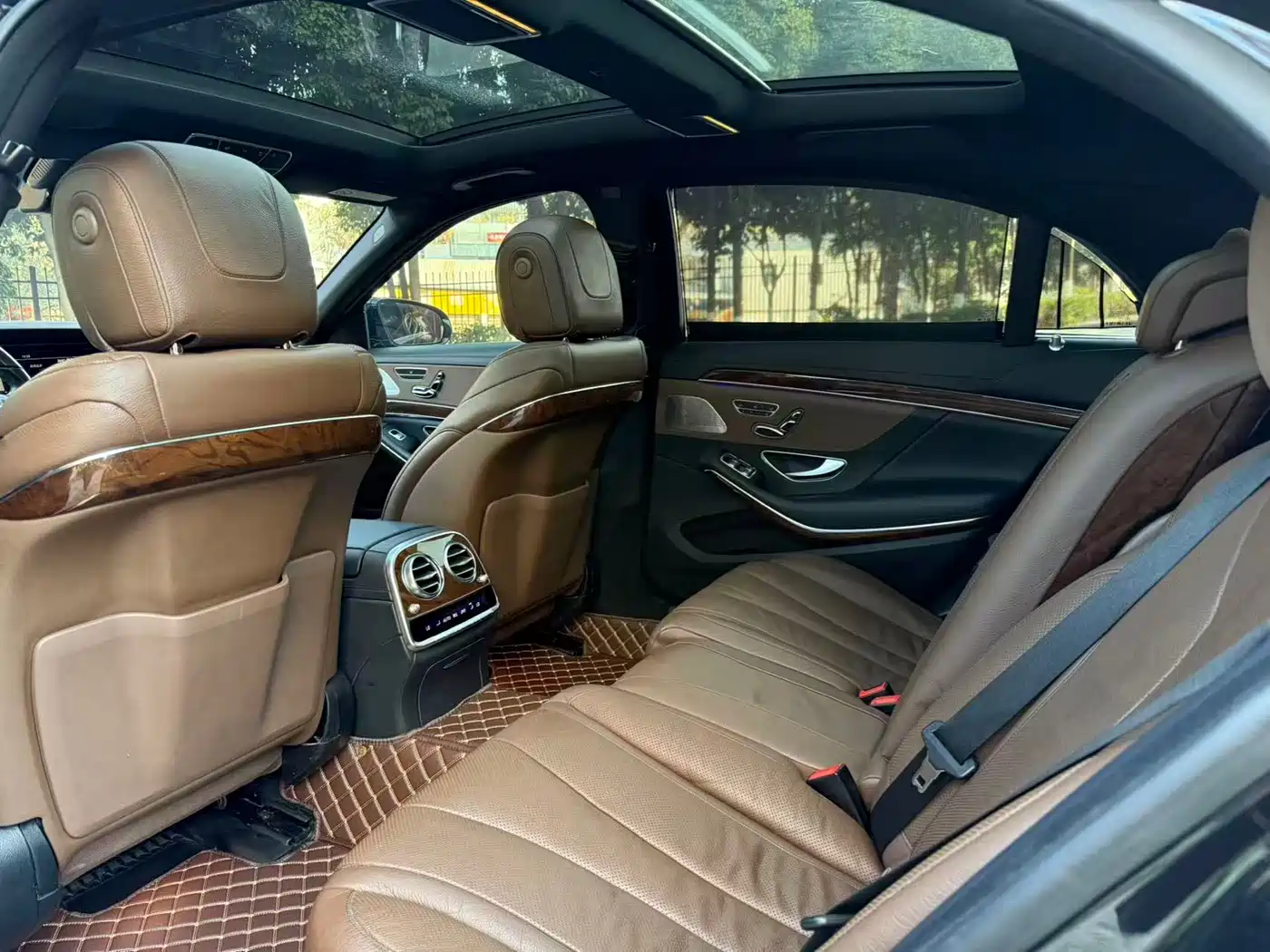 Mercedes-Benz S-Class 2017 S 400 L фото 8