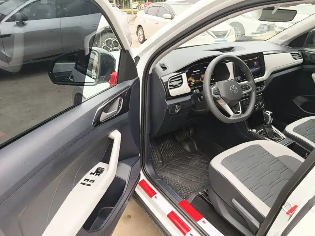 Volkswagen Tharu 2026 2026 New Sharp 300TSI Aspiration Edition