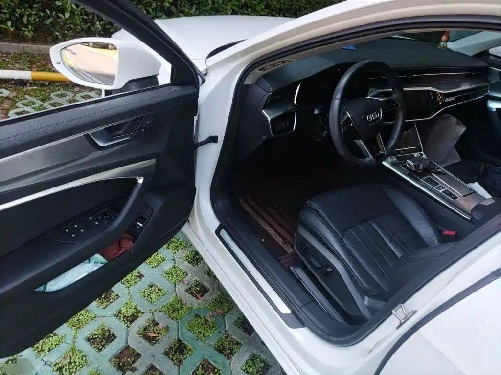 Audi A6L 2019 45 TFSI Premium Elegance фото 17