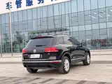 Фото 7 - Volkswagen Touareg
