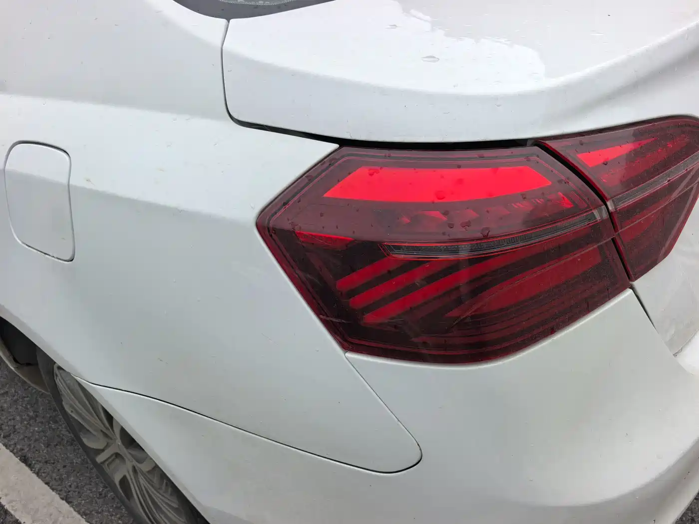 GEELY AUTOMOBILE EMGRAND NEW ENERGY